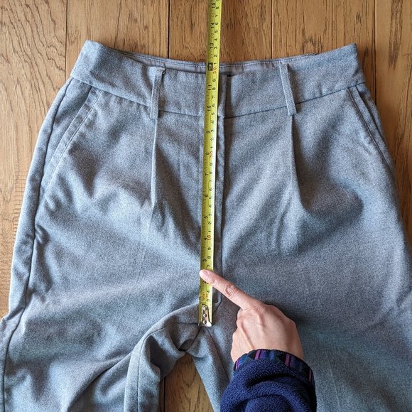 Express High Rise Lined Pleated Dress Pants Gray 2 2R Ankle Petite - Picture 5 of 9